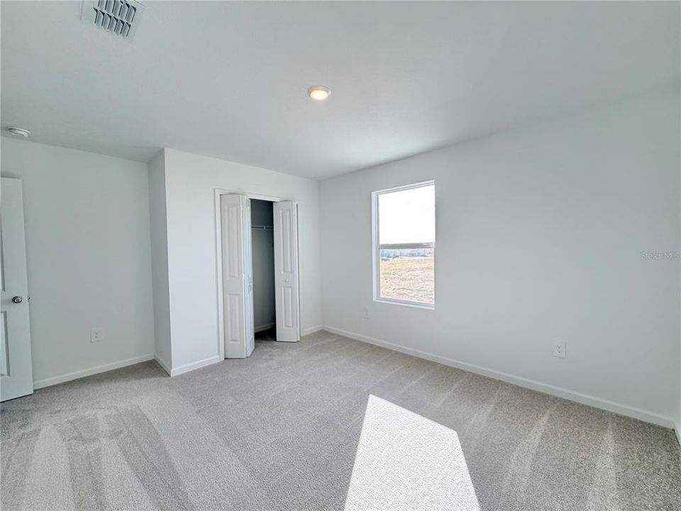For Rent: $2,250 (5 beds, 3 baths, 2451 Square Feet)