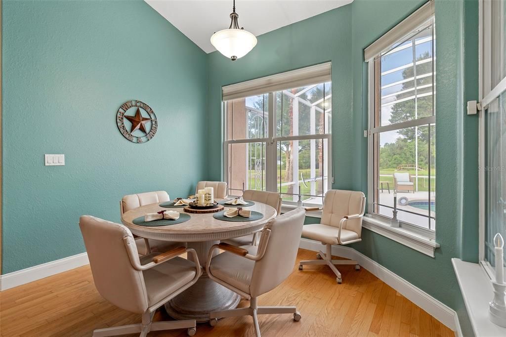 For Sale: $1,499,999 (4 beds, 3 baths, 3504 Square Feet)
