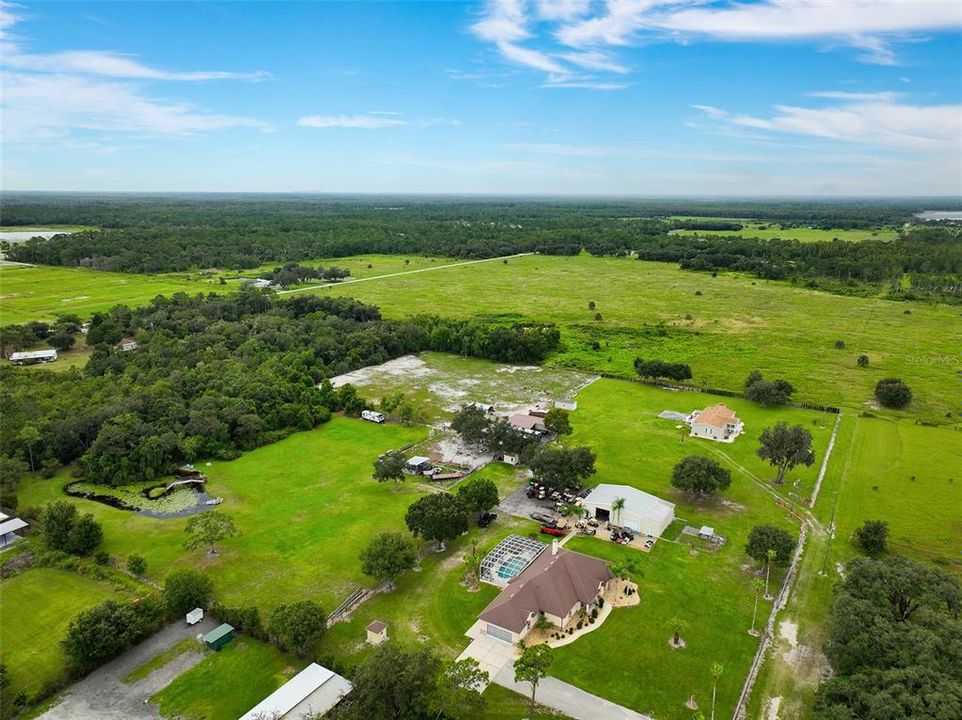 For Sale: $1,499,999 (4 beds, 3 baths, 3504 Square Feet)