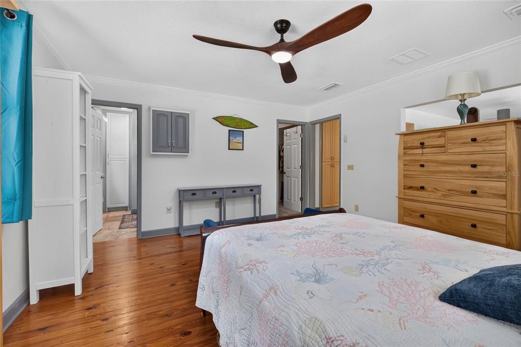 For Sale: $674,900 (4 beds, 3 baths, 2954 Square Feet)