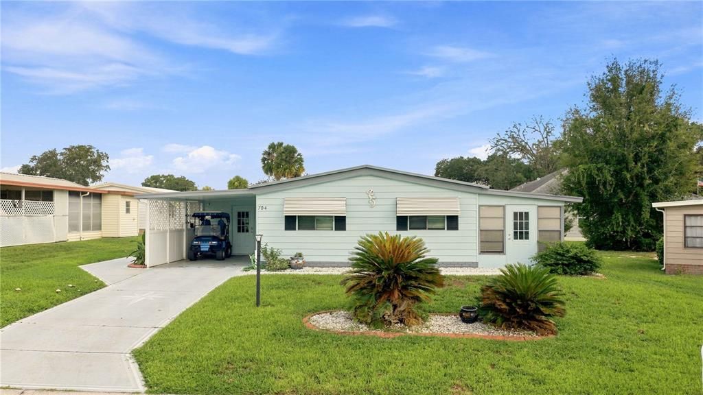 For Sale: $170,000 (2 beds, 1 baths, 768 Square Feet)