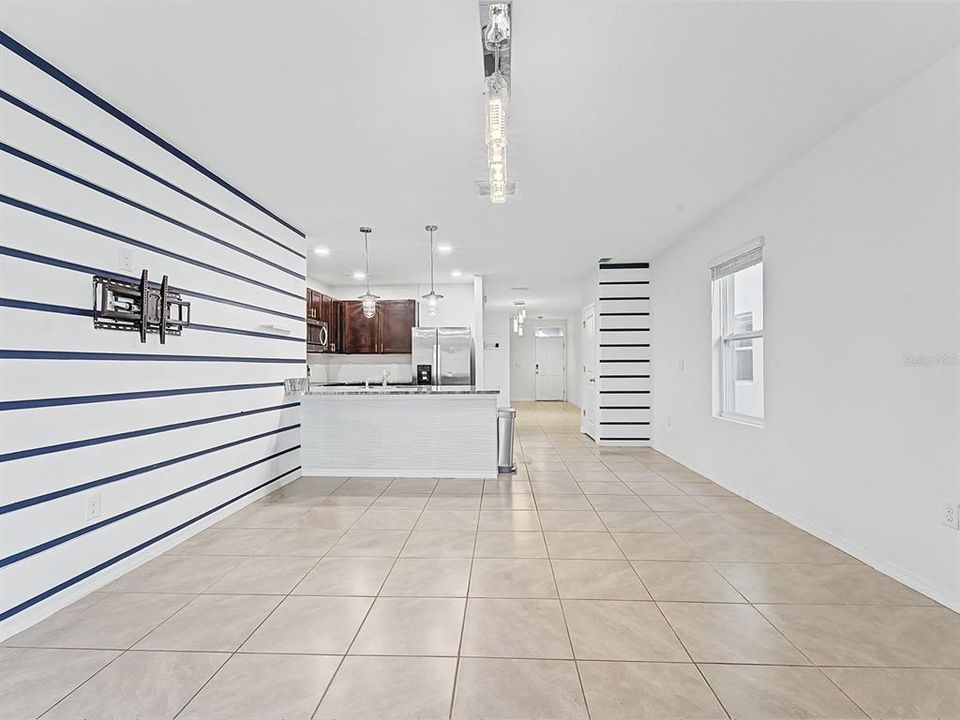 В аренду: $2,400 (3 спален, 2 ванн, 1516 Квадратных фут)