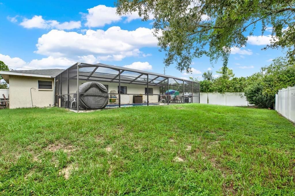 For Sale: $319,999 (3 beds, 2 baths, 1259 Square Feet)