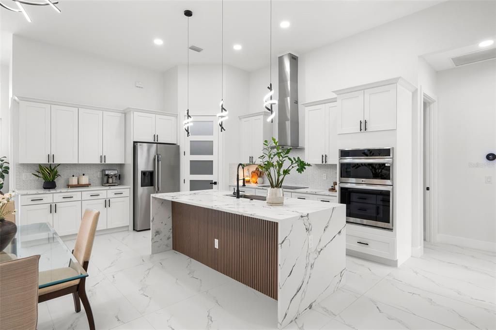 For Sale: $619,900 (4 beds, 3 baths, 2449 Square Feet)