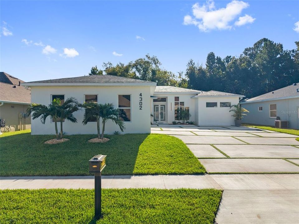 For Sale: $619,900 (4 beds, 3 baths, 2449 Square Feet)