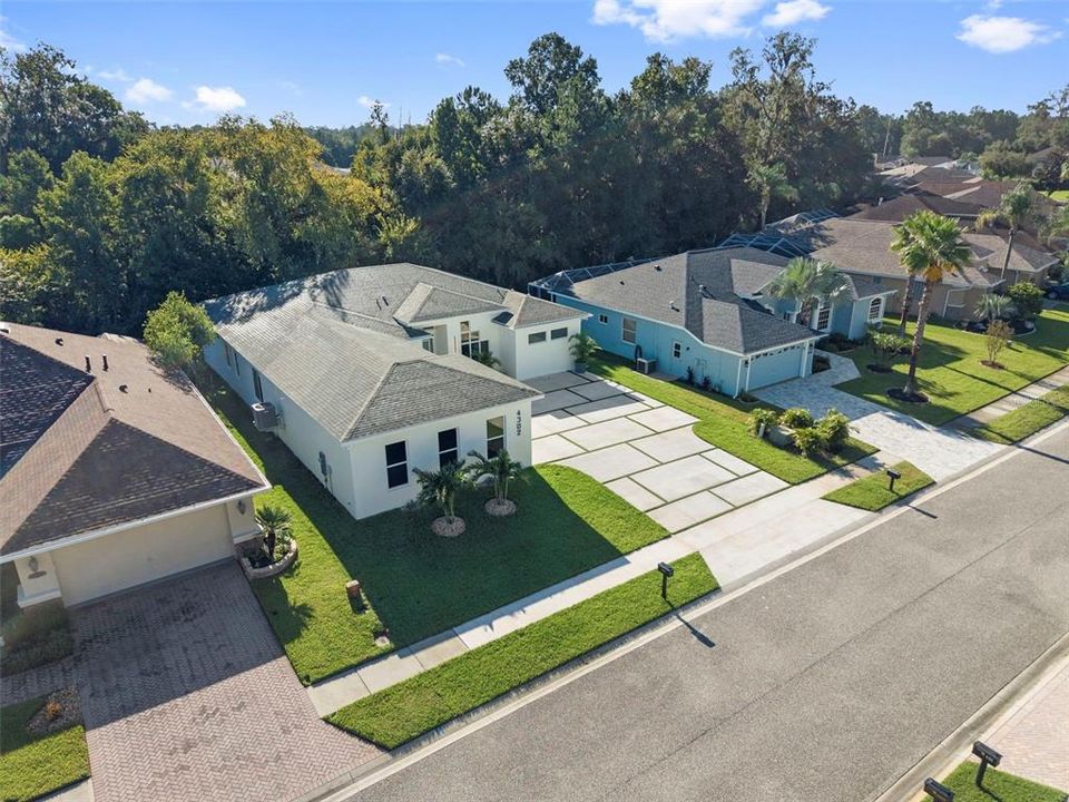 For Sale: $619,900 (4 beds, 3 baths, 2449 Square Feet)