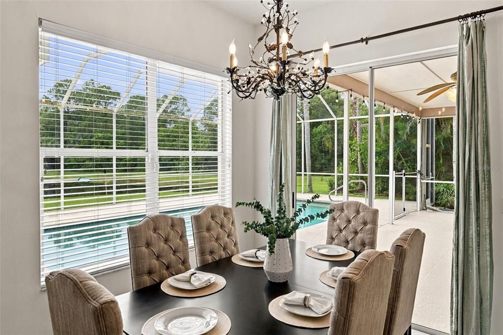 For Sale: $795,000 (5 beds, 3 baths, 2600 Square Feet)