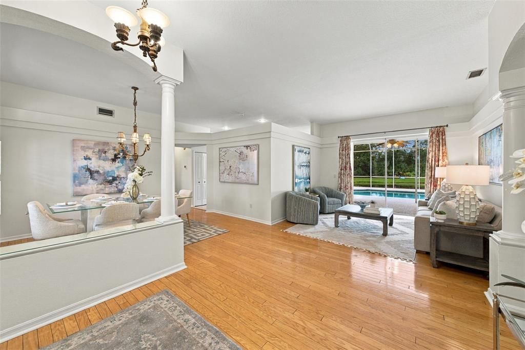 For Sale: $795,000 (5 beds, 3 baths, 2600 Square Feet)