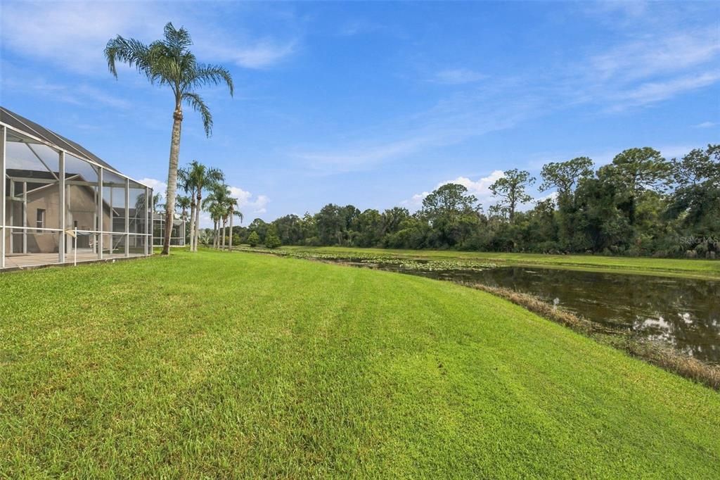 For Sale: $795,000 (5 beds, 3 baths, 2600 Square Feet)