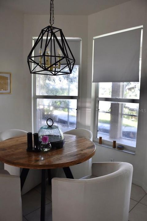 For Sale: $434,900 (3 beds, 2 baths, 1998 Square Feet)