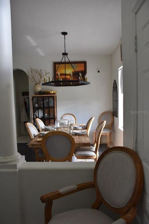 For Sale: $434,900 (3 beds, 2 baths, 1998 Square Feet)