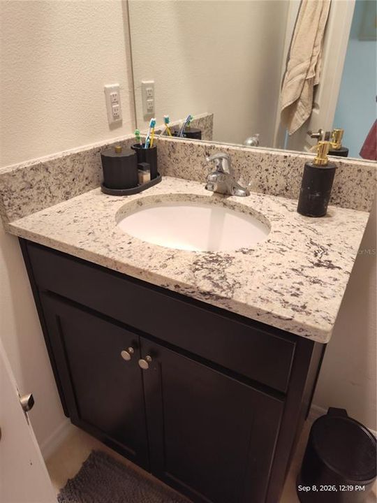For Rent: $1,900 (3 beds, 2 baths, 1614 Square Feet)