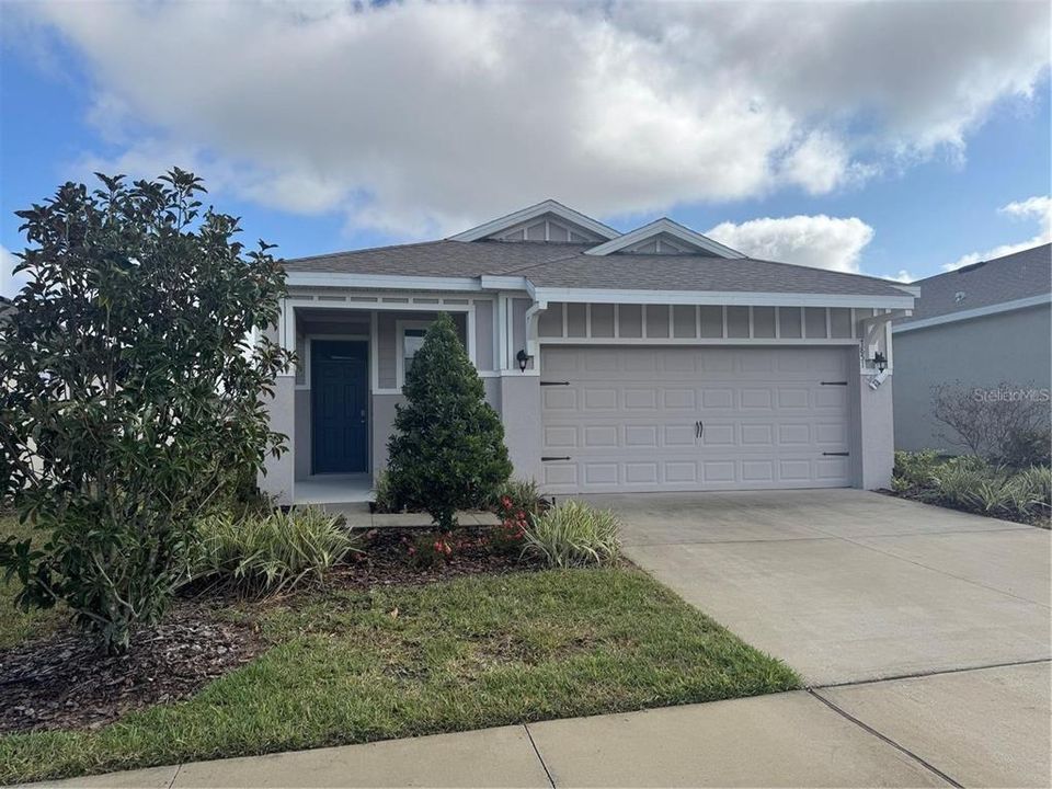 For Rent: $1,900 (3 beds, 2 baths, 1614 Square Feet)