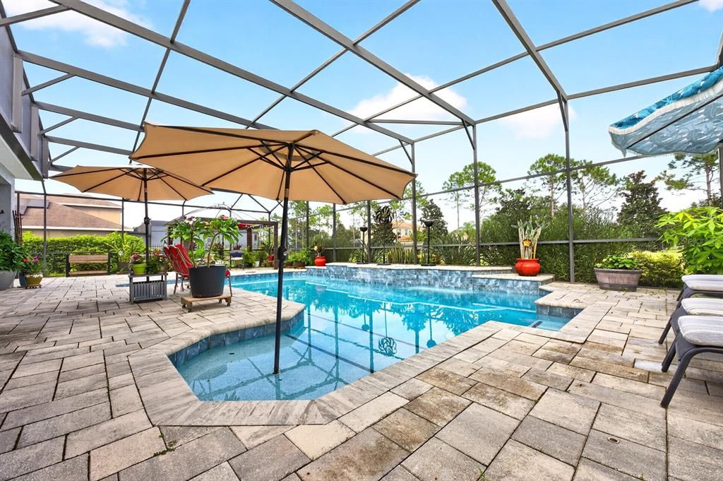 En Venta: $925,000 (5 camas, 3 baños, 4274 Pies cuadrados)