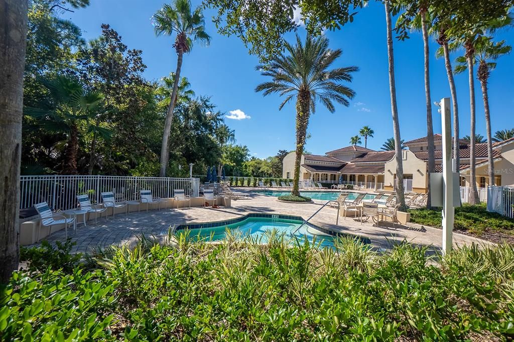 На продажу: $129,900 (0.22 acres)