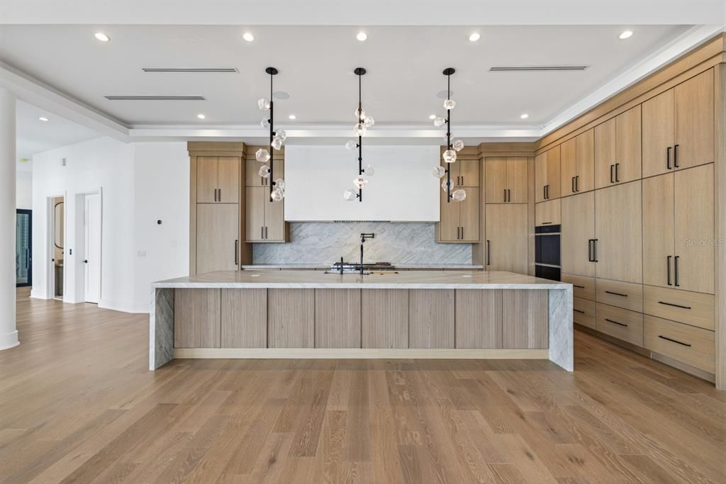 En Venta: $8,100,000 (5 camas, 5 baños, 7164 Pies cuadrados)