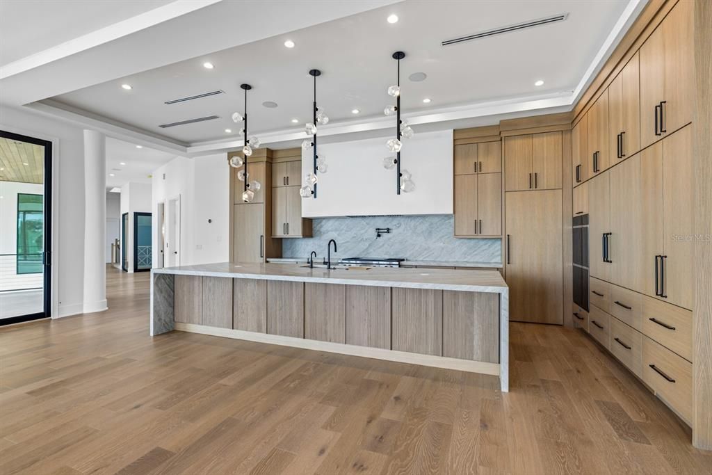 En Venta: $8,100,000 (5 camas, 5 baños, 7164 Pies cuadrados)