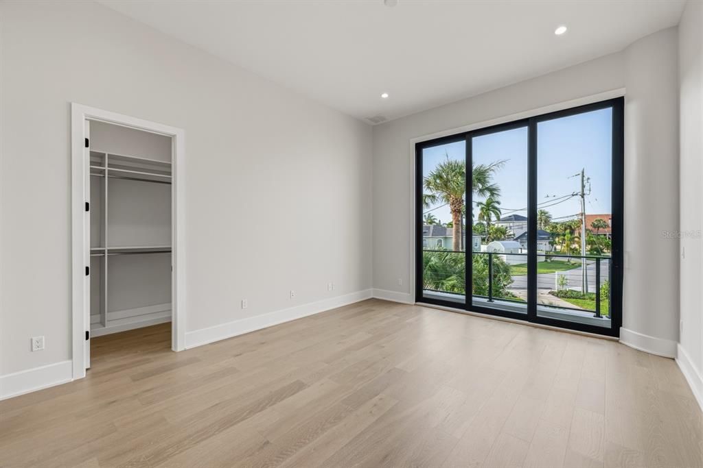 En Venta: $8,100,000 (5 camas, 5 baños, 7164 Pies cuadrados)