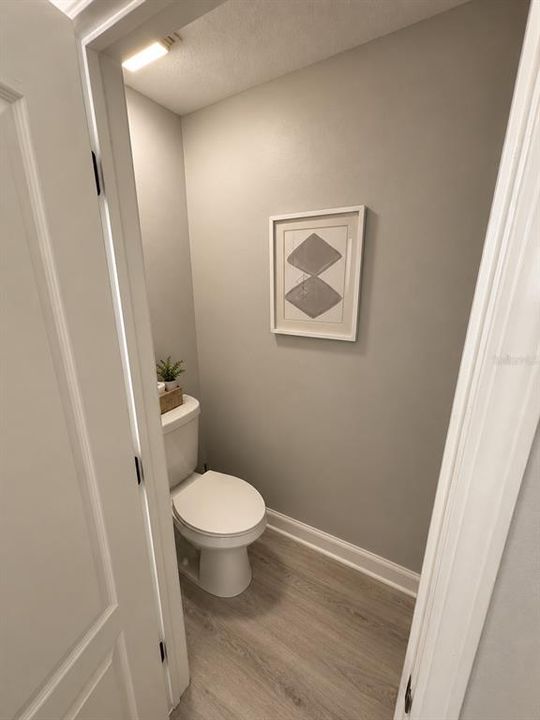 For Sale: $299,800 (3 beds, 2 baths, 1588 Square Feet)