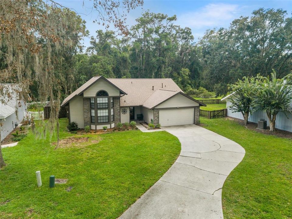 For Sale: $357,000 (3 beds, 2 baths, 1492 Square Feet)