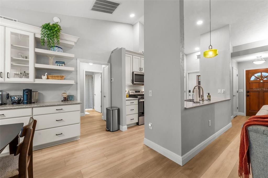 For Sale: $357,000 (3 beds, 2 baths, 1492 Square Feet)