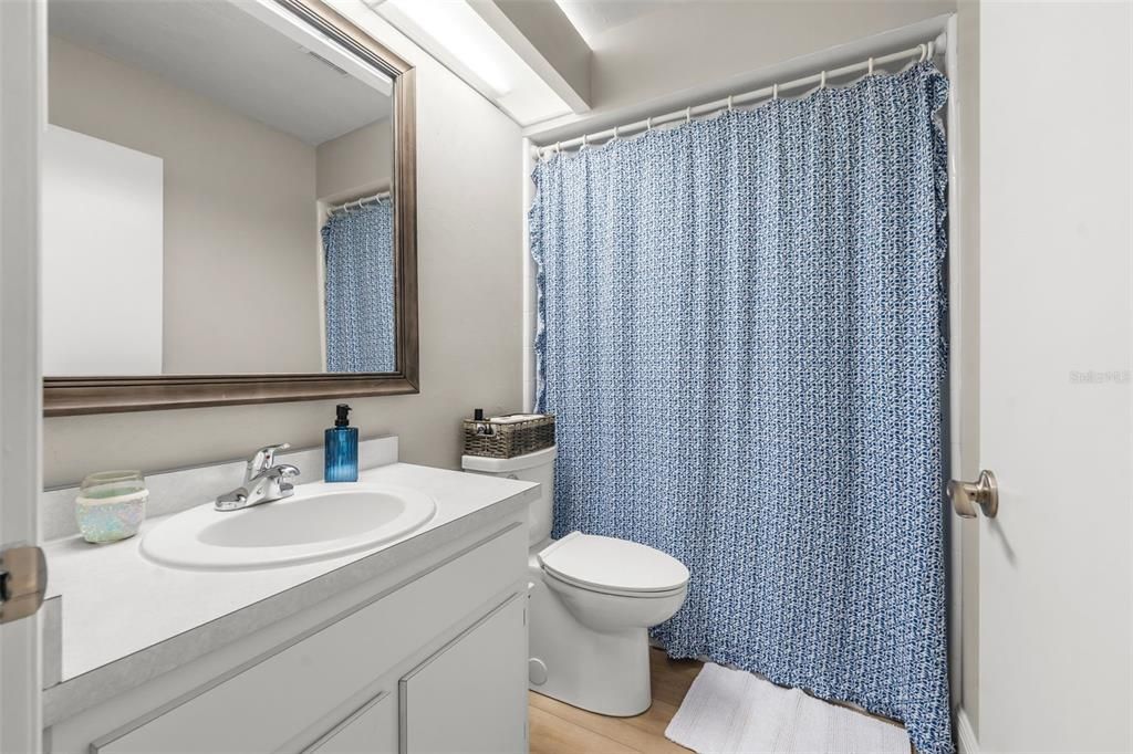 For Sale: $357,000 (3 beds, 2 baths, 1492 Square Feet)