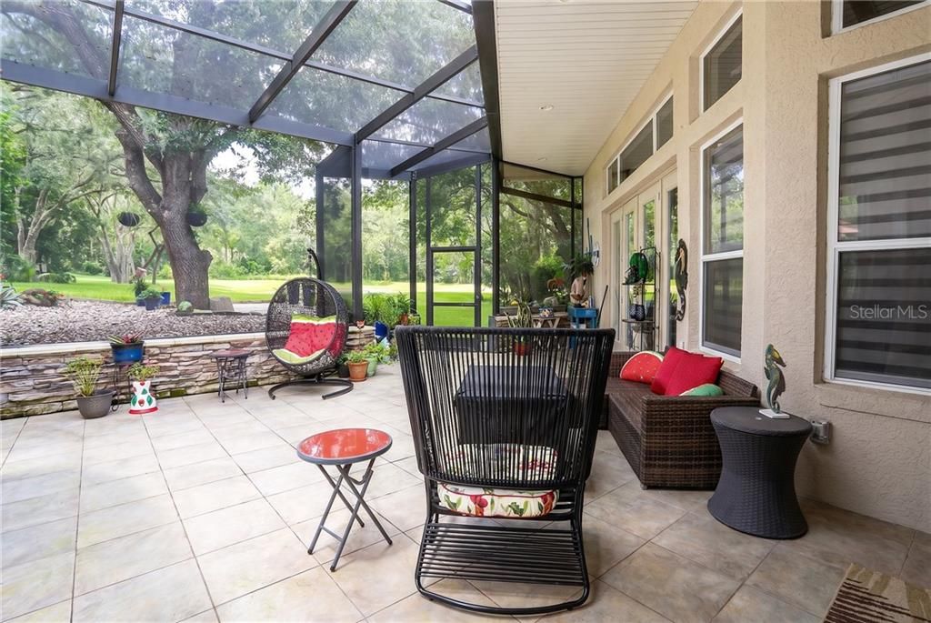 En Venta: $990,000 (5 camas, 3 baños, 3823 Pies cuadrados)
