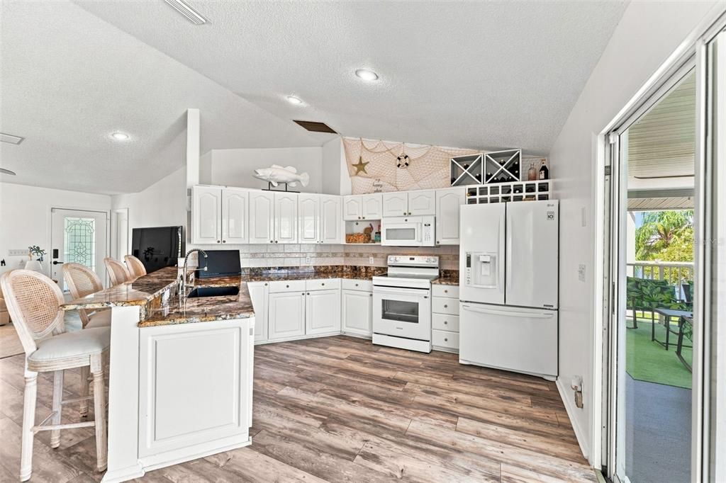 En Renta: $3,650 (5 camas, 3 baños, 1537 Pies cuadrados)