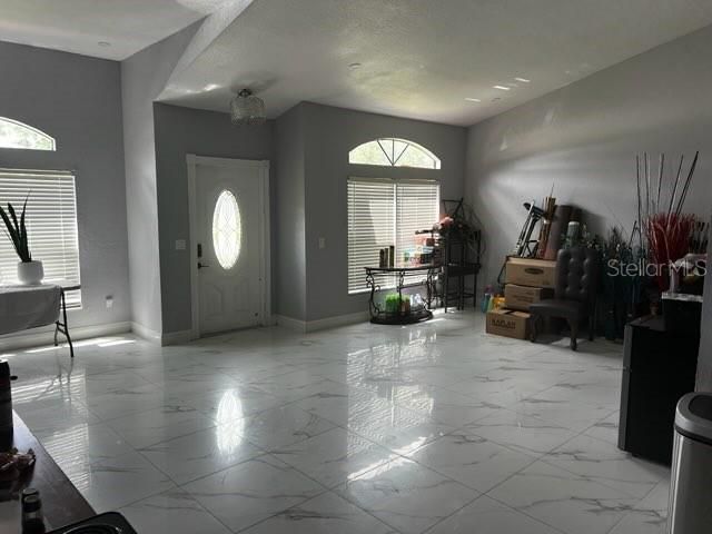 For Sale: $325,000 (3 beds, 2 baths, 1845 Square Feet)