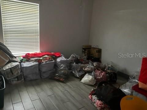 For Sale: $325,000 (3 beds, 2 baths, 1845 Square Feet)