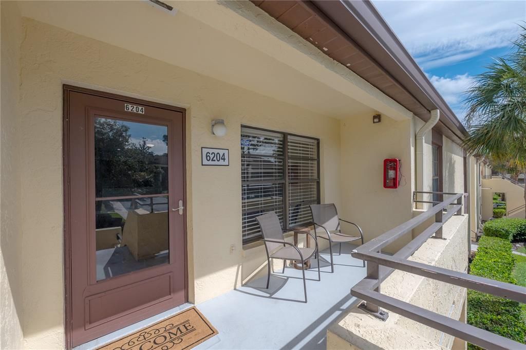 For Rent: $2,000 (2 beds, 2 baths, 1032 Square Feet)