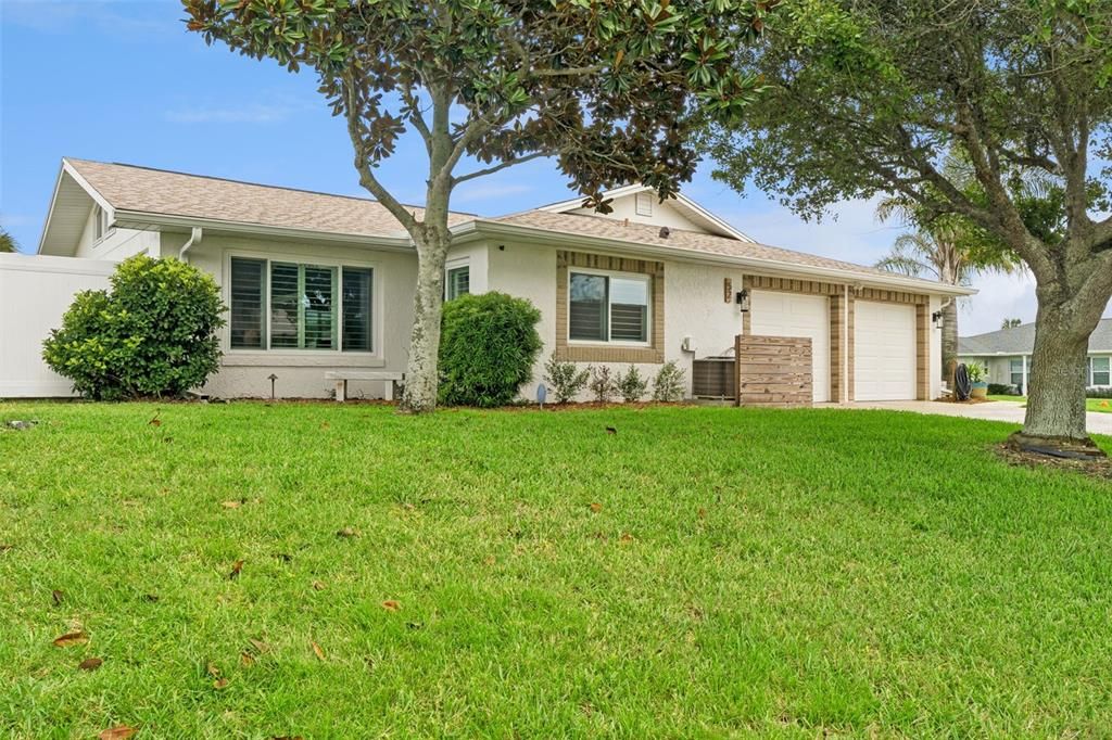 En Venta: $769,000 (3 camas, 2 baños, 2683 Pies cuadrados)