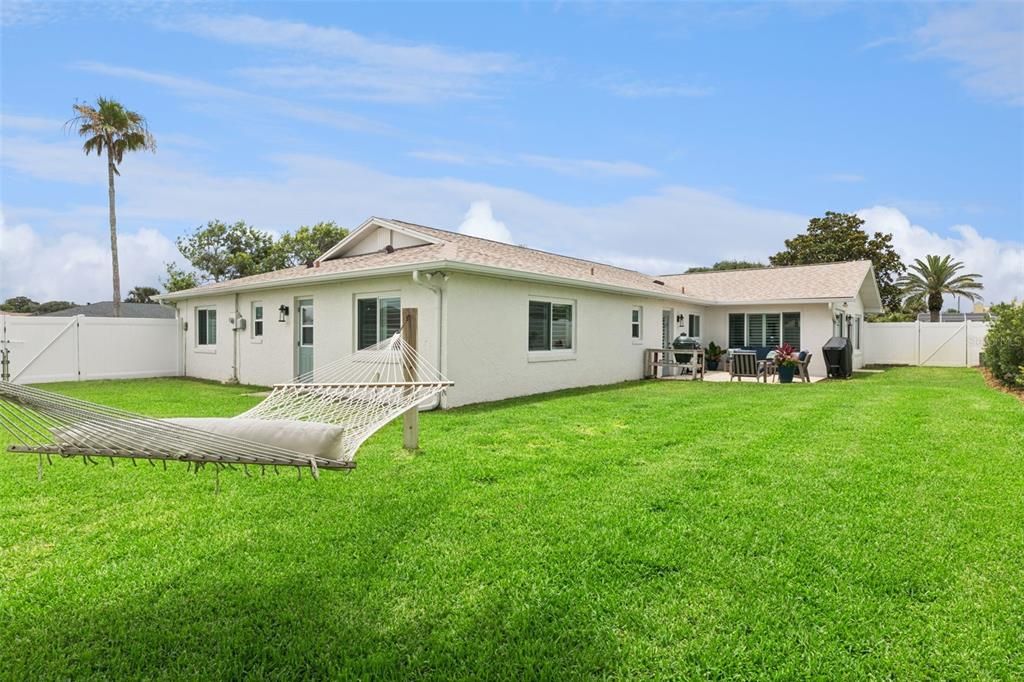 En Venta: $769,000 (3 camas, 2 baños, 2683 Pies cuadrados)