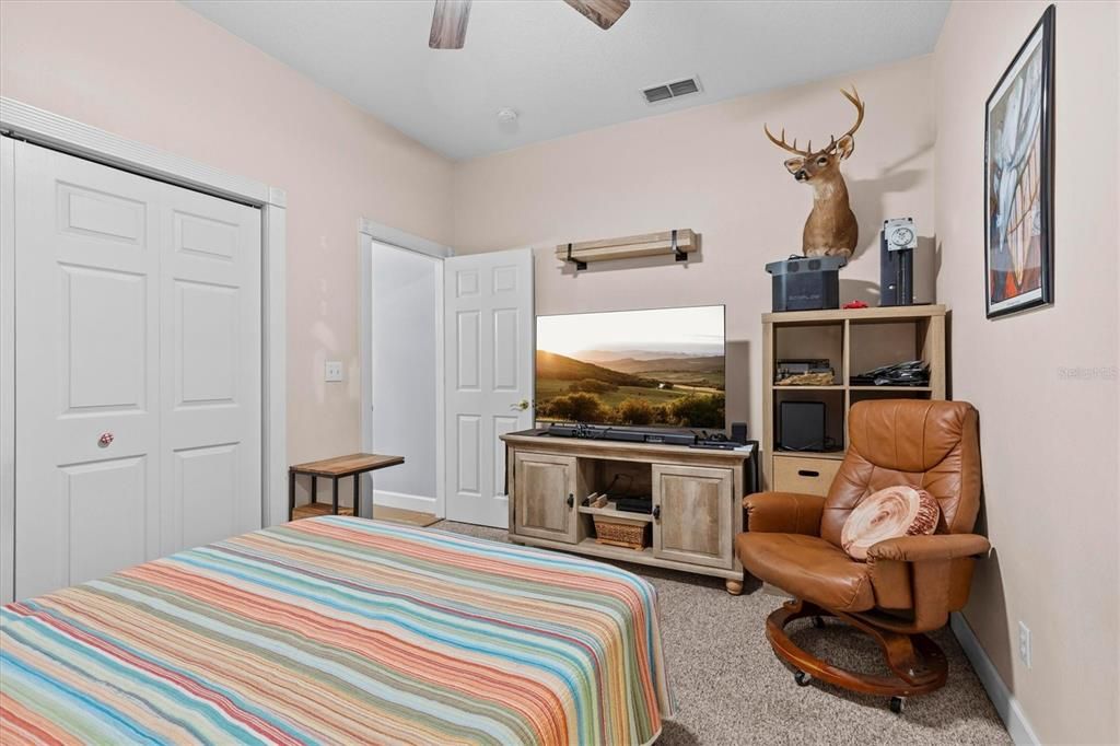 For Sale: $775,000 (3 beds, 3 baths, 2091 Square Feet)