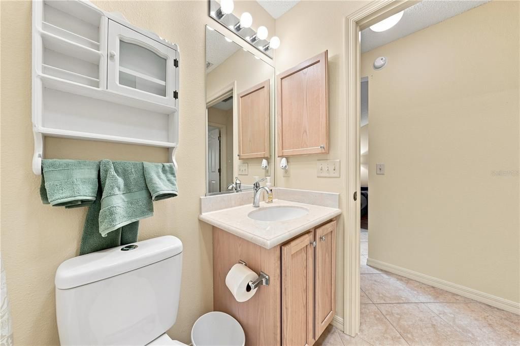 For Sale: $365,000 (3 beds, 2 baths, 1648 Square Feet)