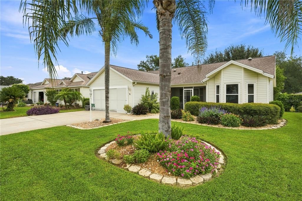 For Sale: $365,000 (3 beds, 2 baths, 1648 Square Feet)