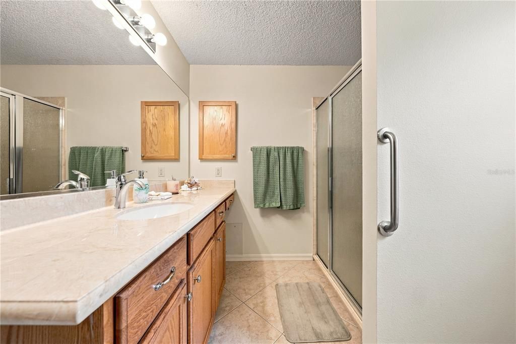For Sale: $365,000 (3 beds, 2 baths, 1648 Square Feet)