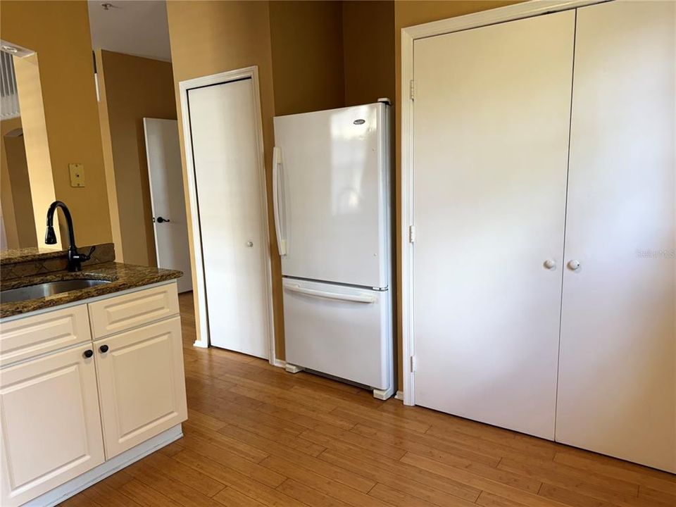 В аренду: $1,500 (1 спален, 1 ванн, 951 Квадратных фут)