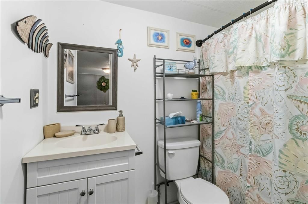 For Sale: $56,000 (1 beds, 1 baths, 480 Square Feet)