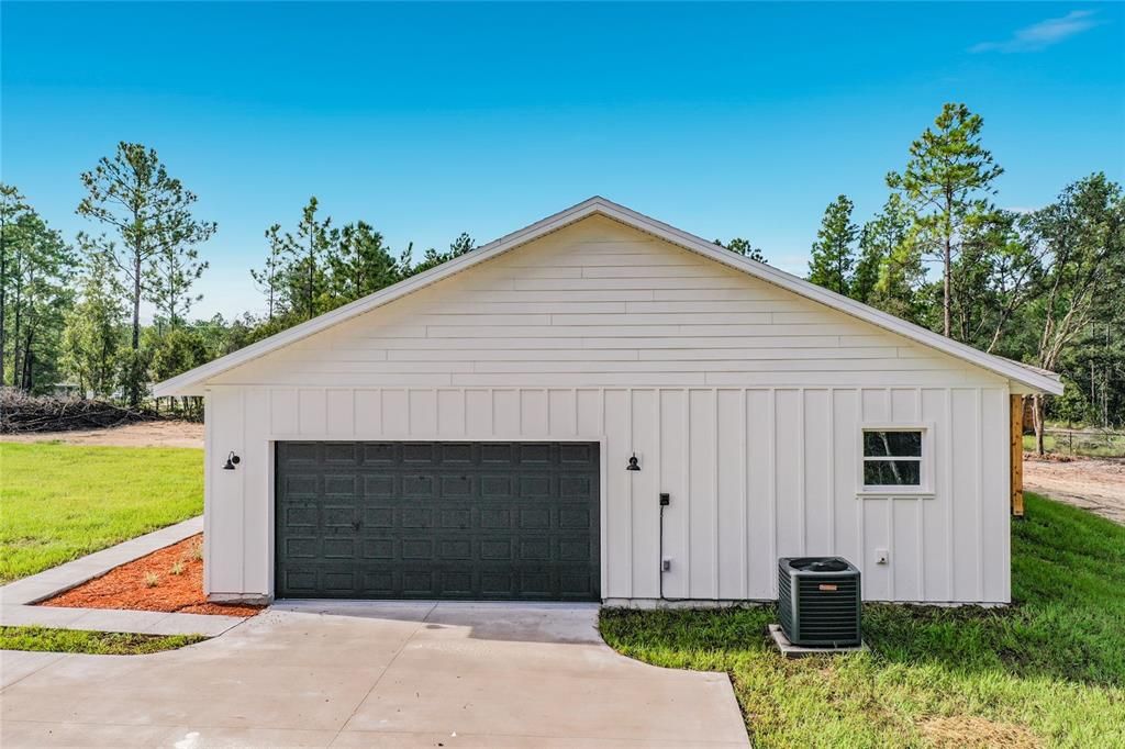 For Sale: $479,900 (4 beds, 2 baths, 2090 Square Feet)