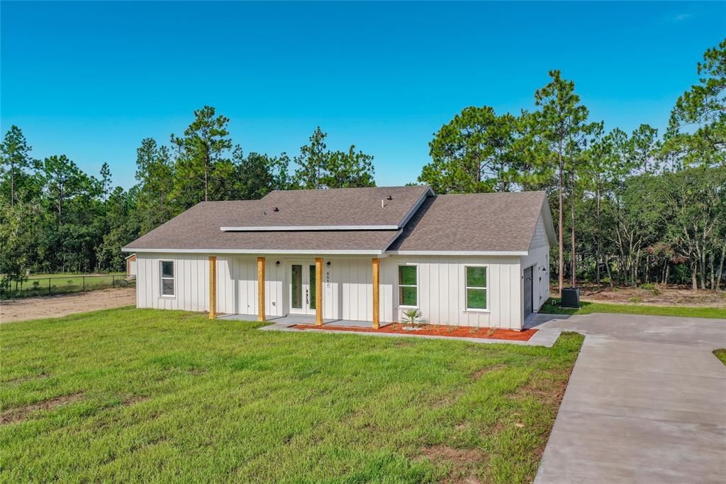 For Sale: $479,900 (4 beds, 2 baths, 2090 Square Feet)