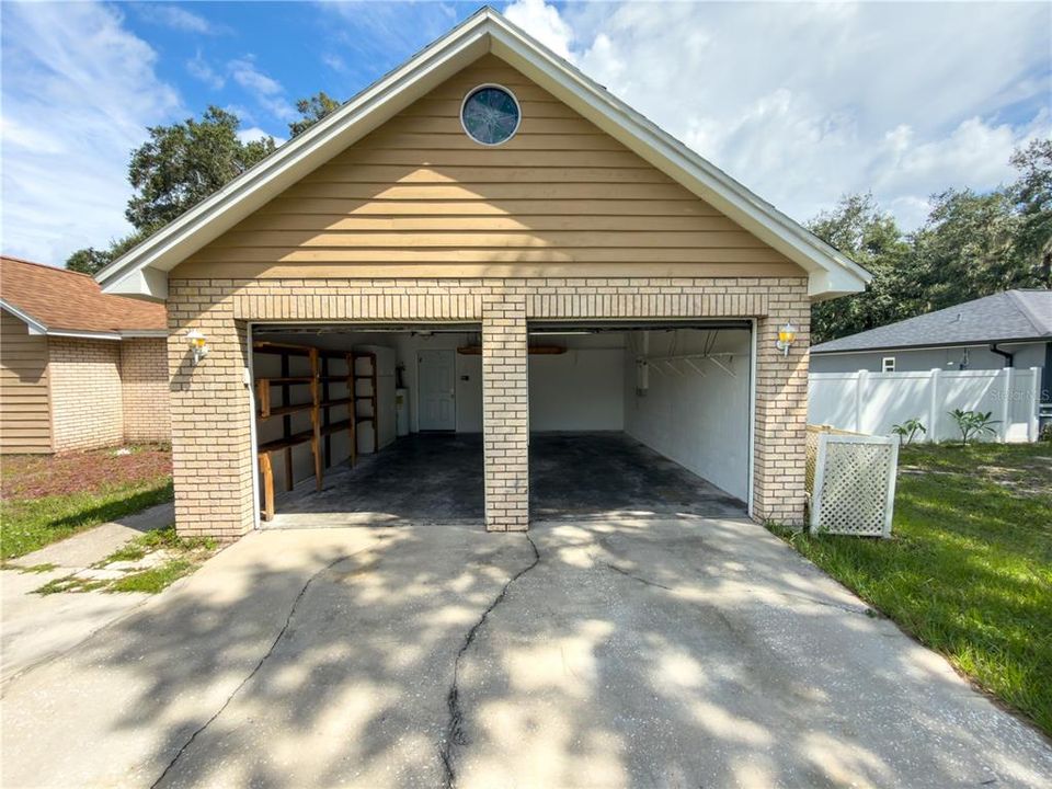 На продажу: $339,500 (3 спален, 2 ванн, 1435 Квадратных фут)