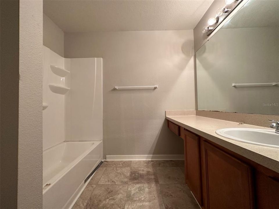 For Rent: $1,795 (3 beds, 2 baths, 1415 Square Feet)