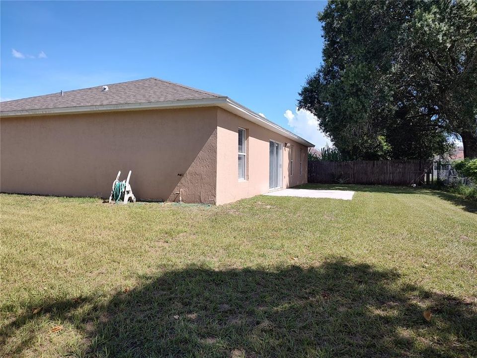 For Rent: $1,795 (3 beds, 2 baths, 1415 Square Feet)