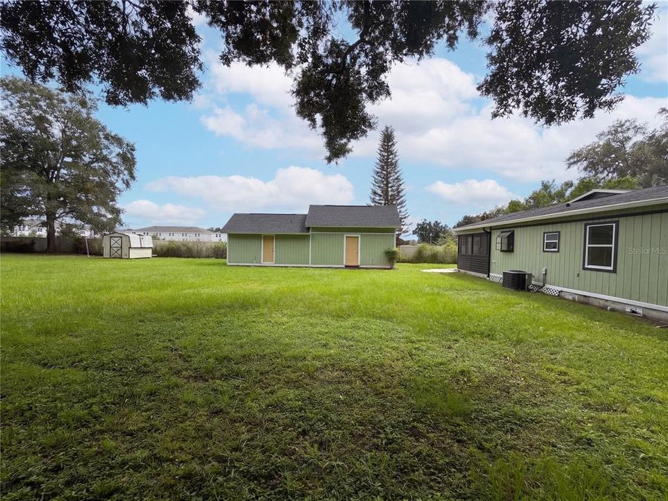 En Venta: $310,000 (3 camas, 3 baños, 1379 Pies cuadrados)