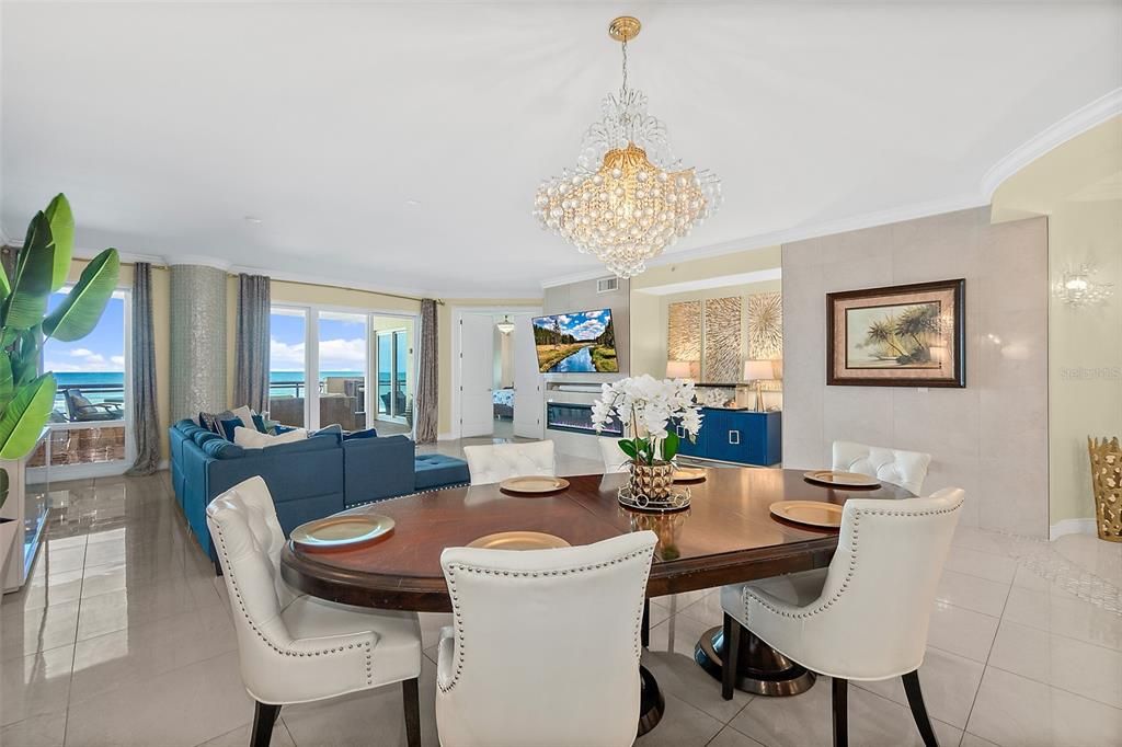 For Sale: $1,350,000 (3 beds, 3 baths, 2848 Square Feet)