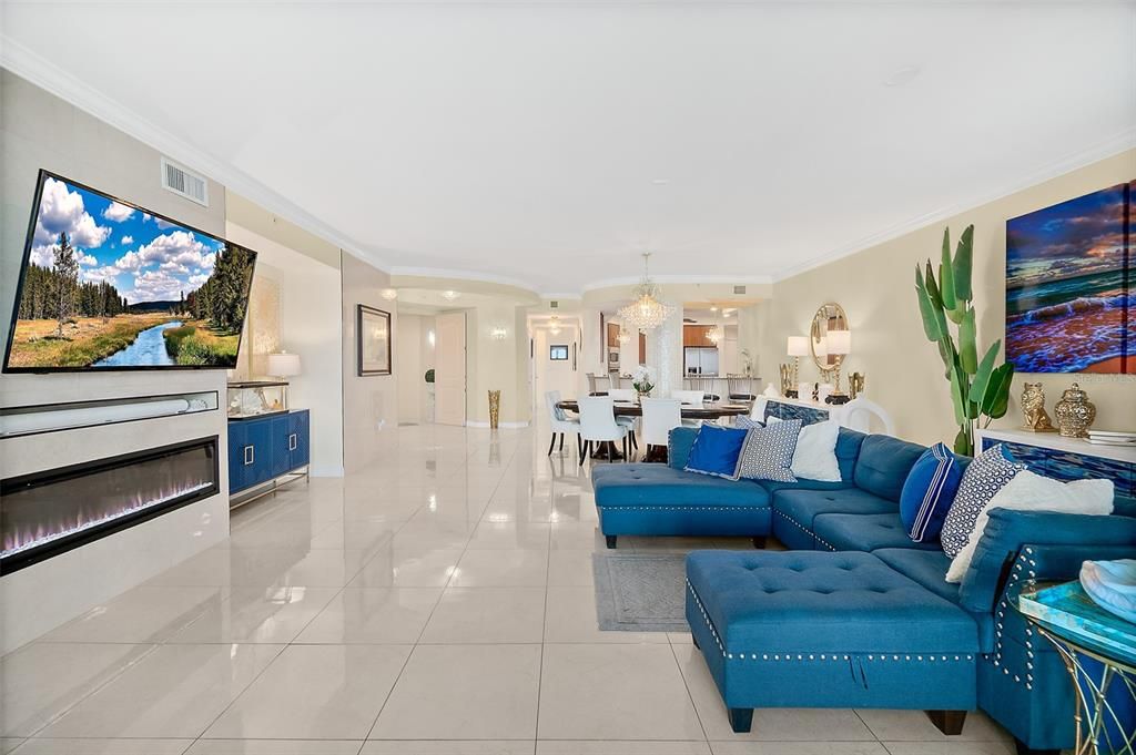 For Sale: $1,350,000 (3 beds, 3 baths, 2848 Square Feet)