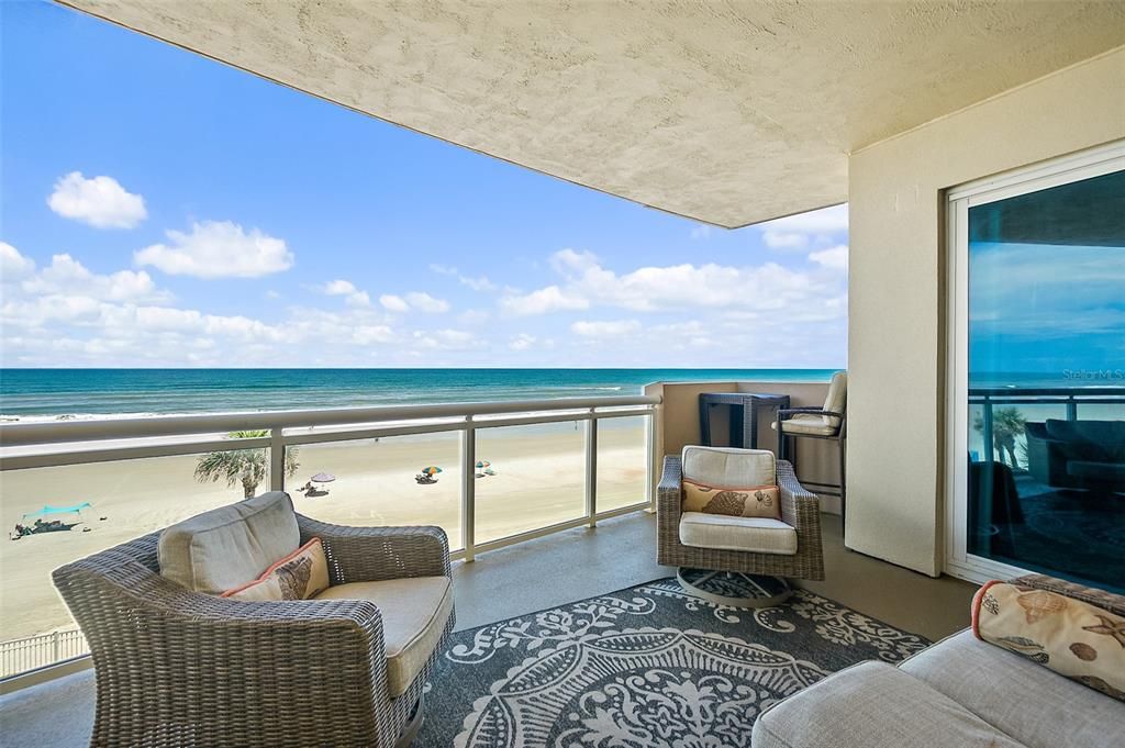 For Sale: $1,350,000 (3 beds, 3 baths, 2848 Square Feet)