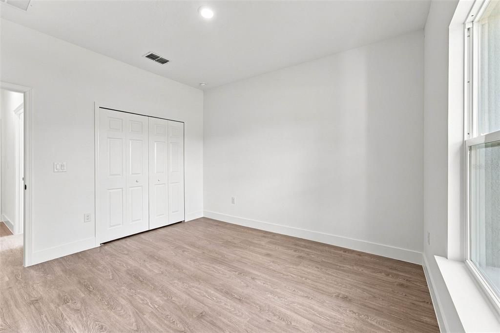 В аренду: $1,850 (3 спален, 2 ванн, 1667 Квадратных фут)
