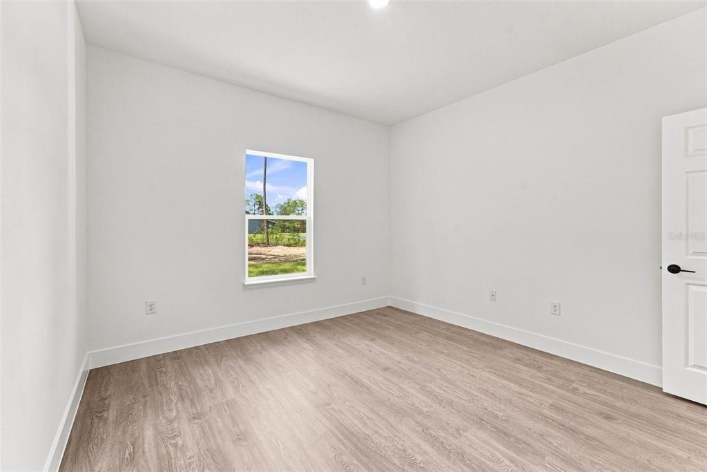 В аренду: $1,850 (3 спален, 2 ванн, 1667 Квадратных фут)